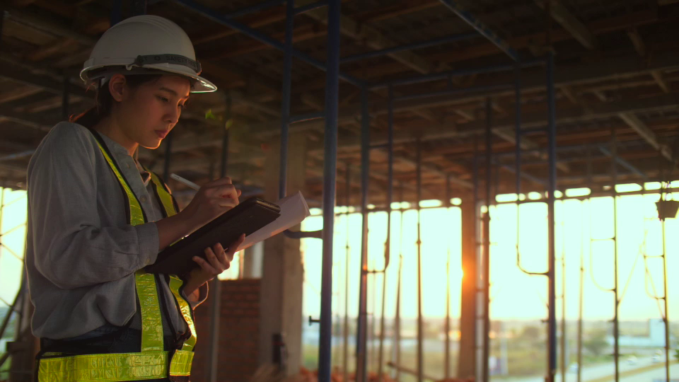 New plastic modular belt increases multi-directional movement possibilities